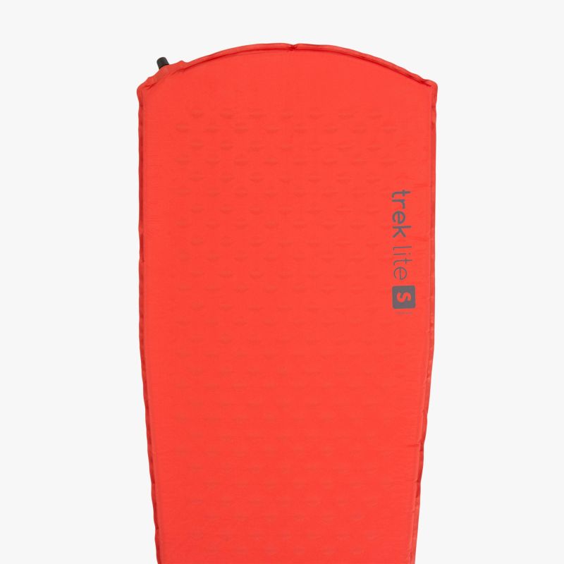 Lightweight self outlet inflating mat