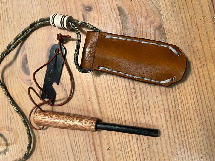 8mm Ferro rod striker and Handmade Leather Pouch