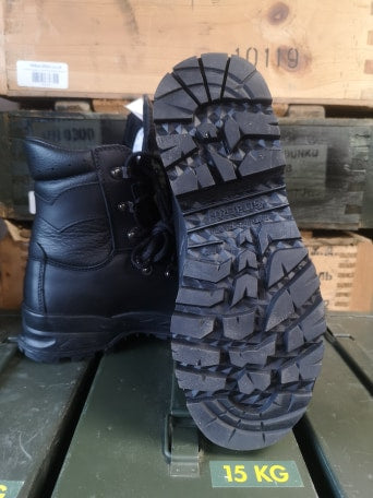 Altberg steel shop toe cap boots