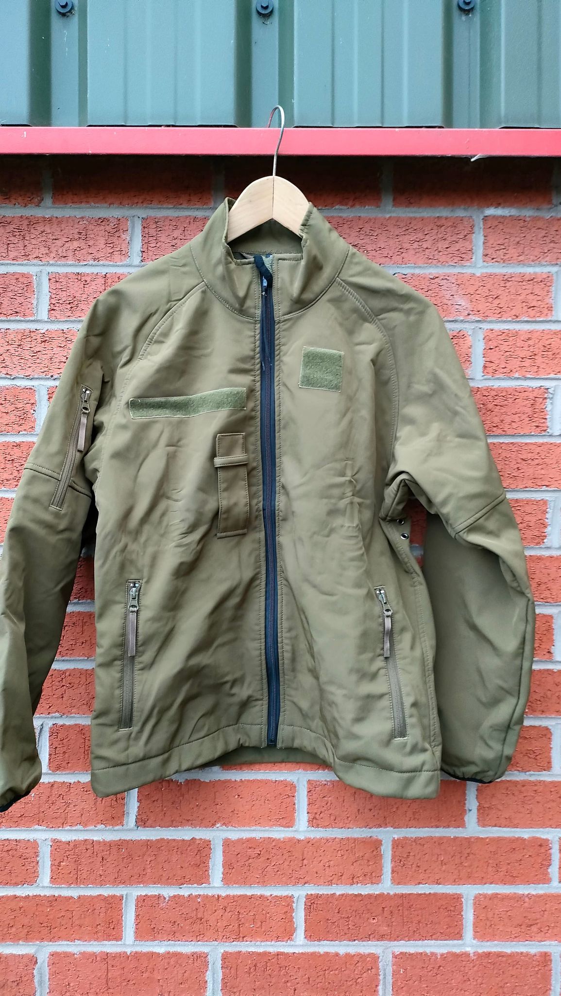 Softshell army store jacket