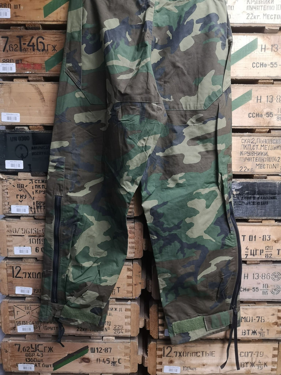 Grade A - US Army Goretex Woodland Trousers